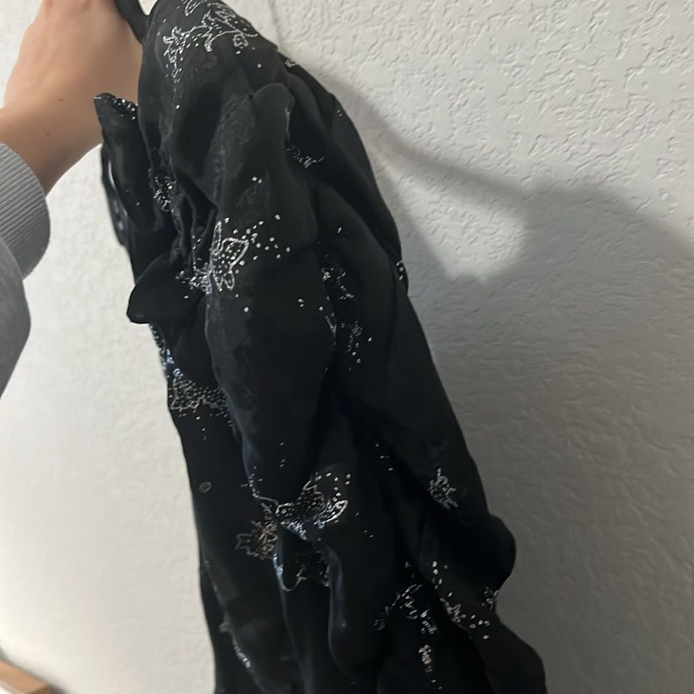 REBECCA TAYLOR One Shoulder 100% Silk Black and Silver Glitter Top, Size 2 - Picture 6 of 12